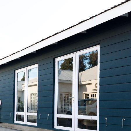 Serenity Living Hotel Willows Exterior foto